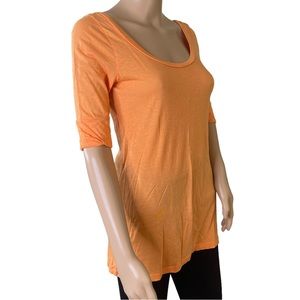 Splendid   Orange Tee Shirt with Wide Round Neck & Elbow Length Sleeves   Size M